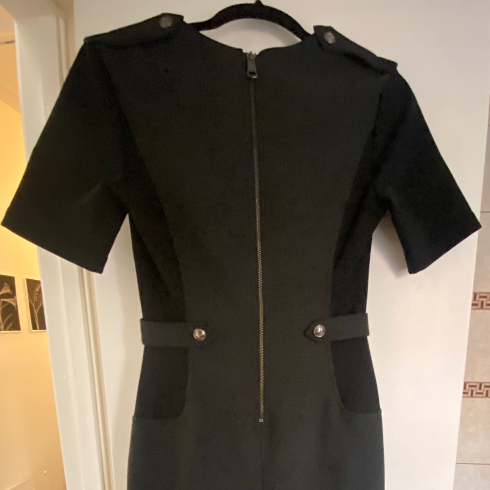 Burberry London Fitted Dress - Picture 5 of 5